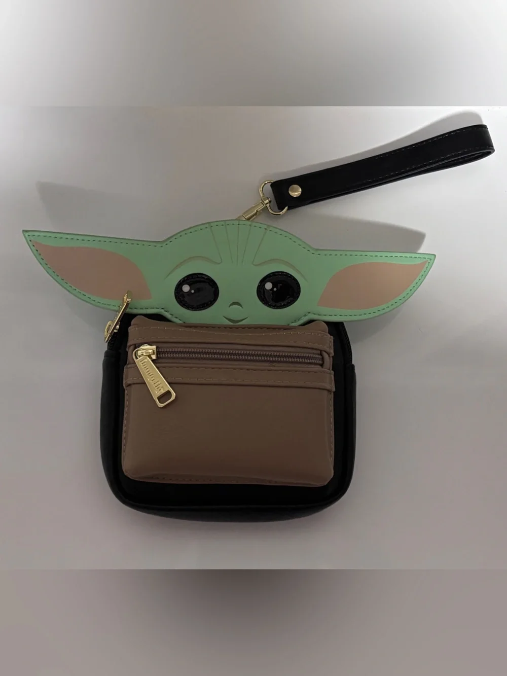 Loungefly Disney Parks Star Wars Grogu Wristlet Belt Bag
